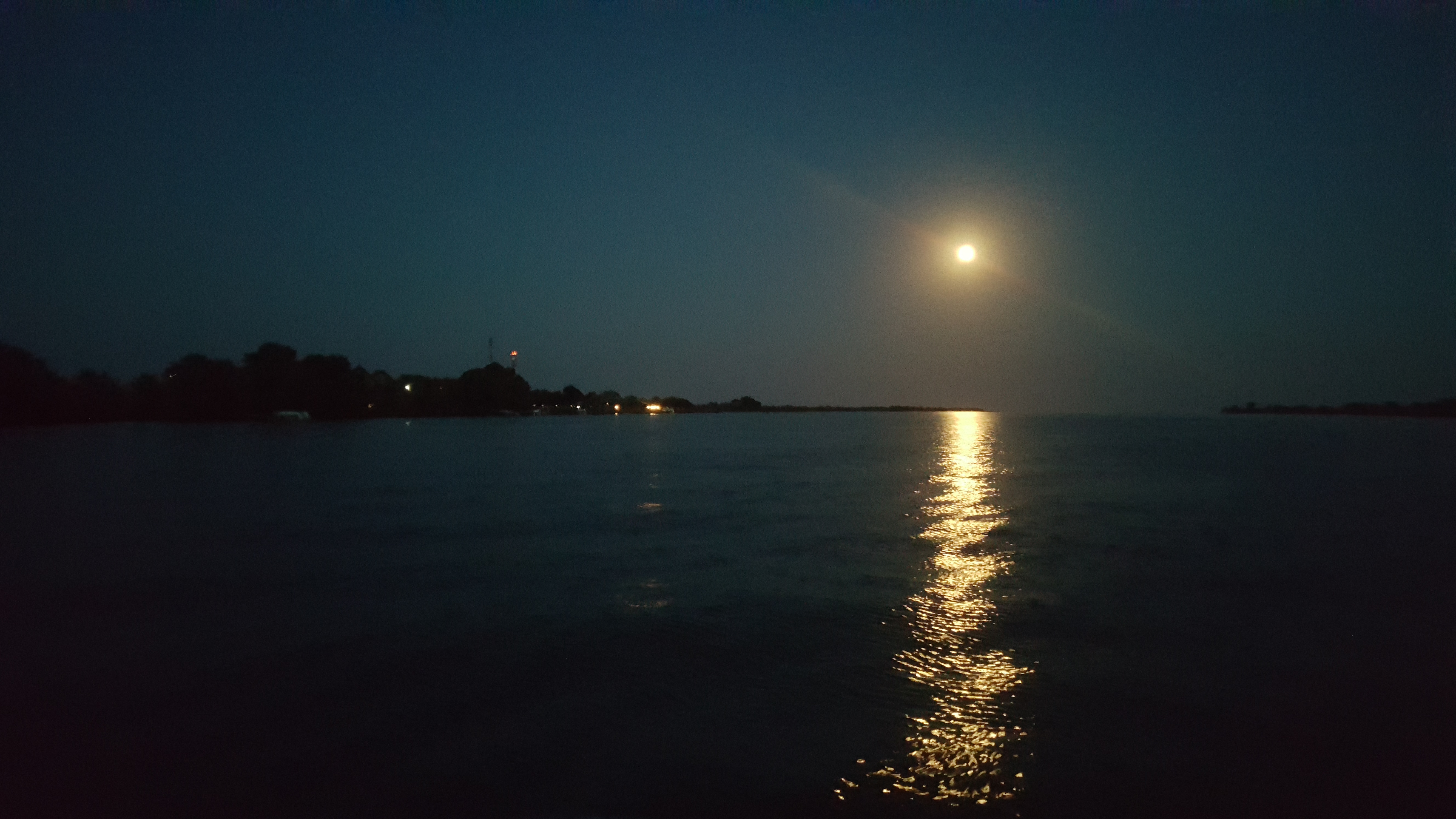 Luna Plina pe bratul Sf. Gheorghe